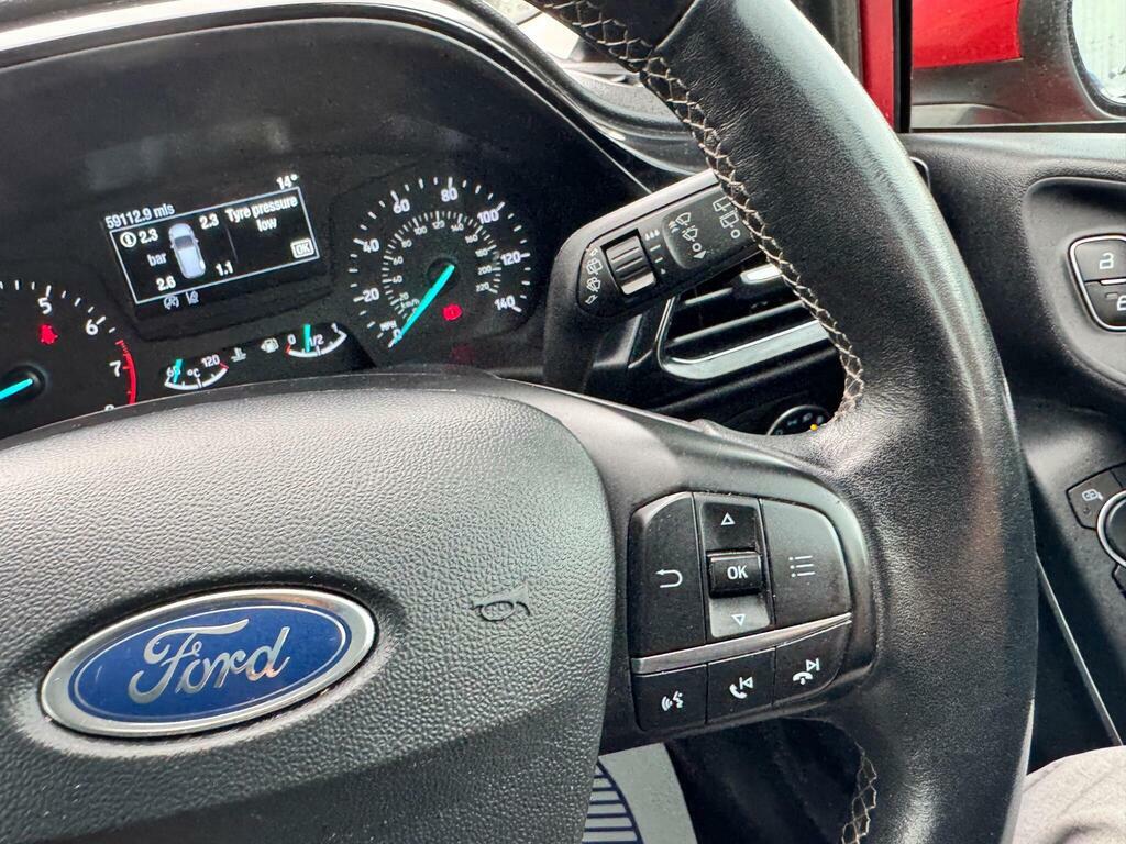Ford Fiesta Active 1 White #21