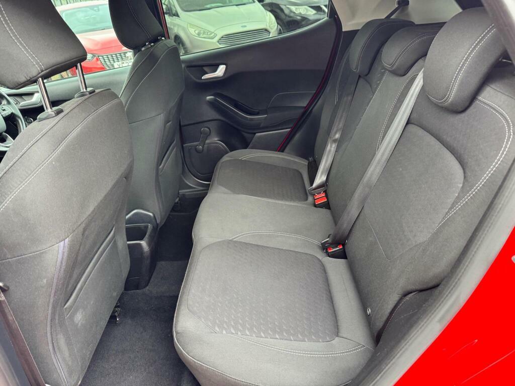 Ford Fiesta Active 1 White #15