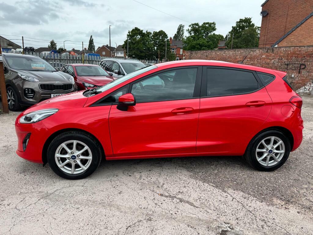 Ford Fiesta Active 1 White #30