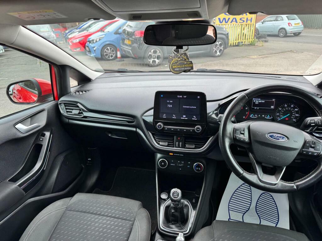 Ford Fiesta Active 1 White #12