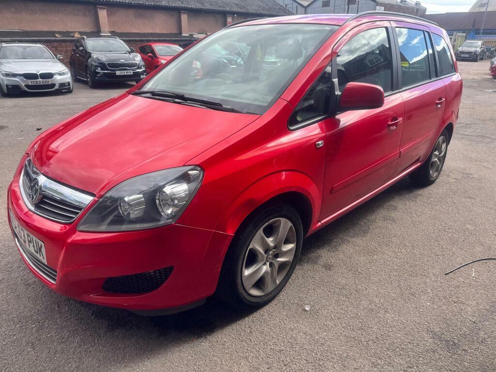 Vauxhall Zafira 1.8 16V Exclusiv Euro 5 Red #2