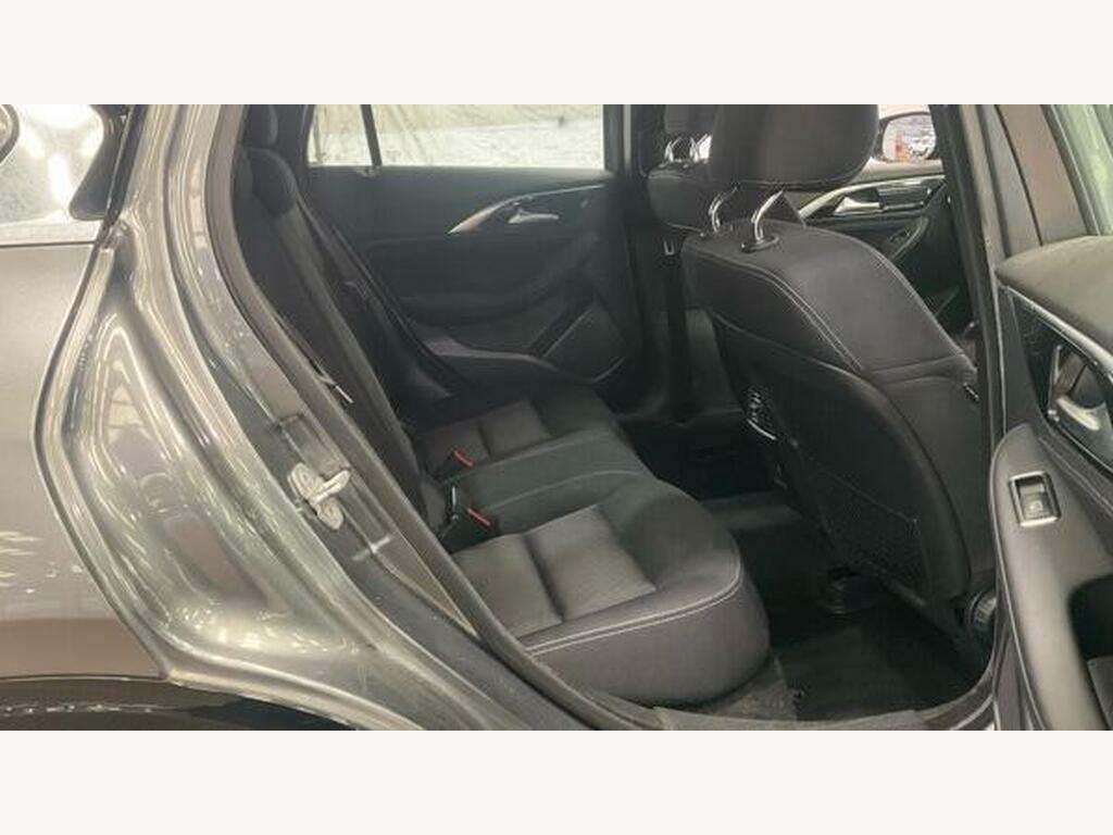 Infiniti Q30 Hatchback Grey #9