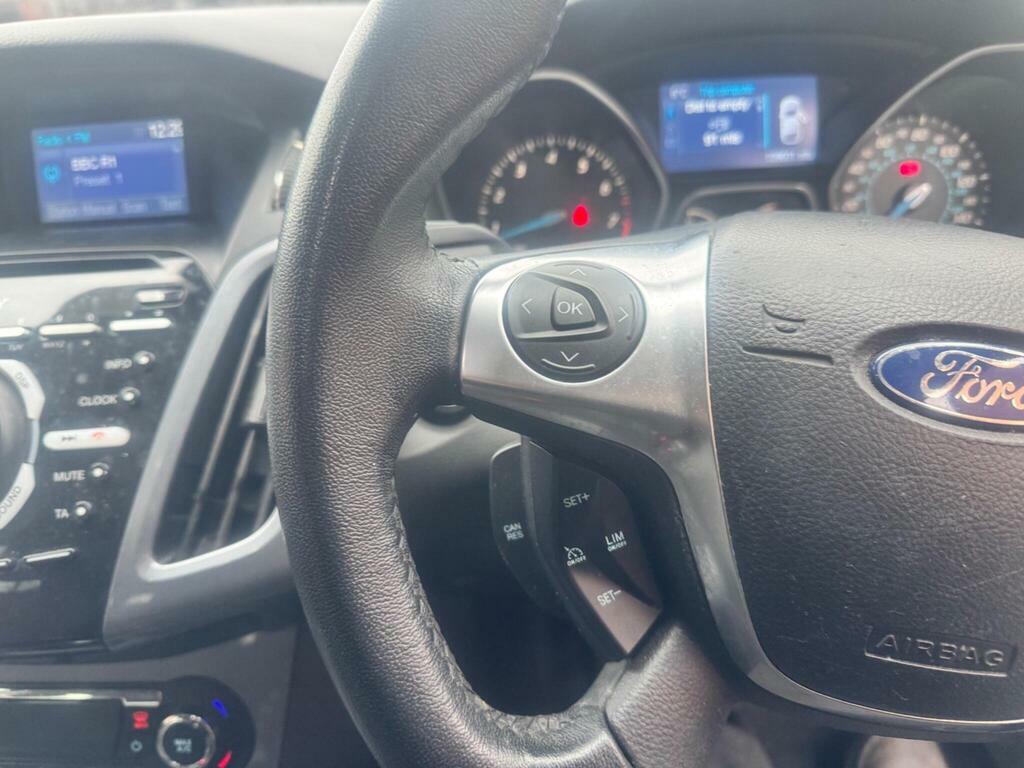 Ford Focus 1.6 Zetec Euro 5 Black #19