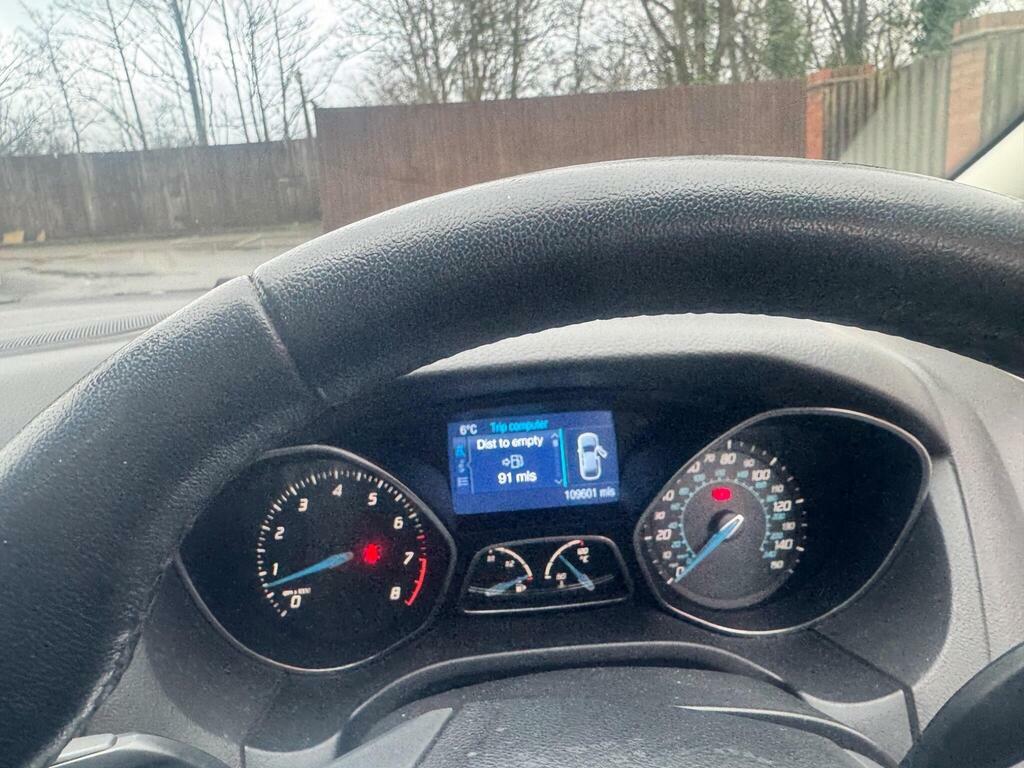 Ford Focus 1.6 Zetec Euro 5 Black #23