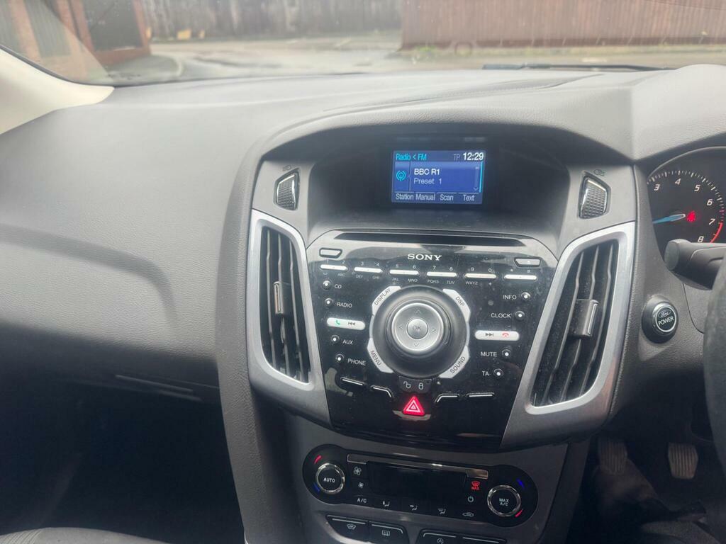 Ford Focus 1.6 Zetec Euro 5 Black #22