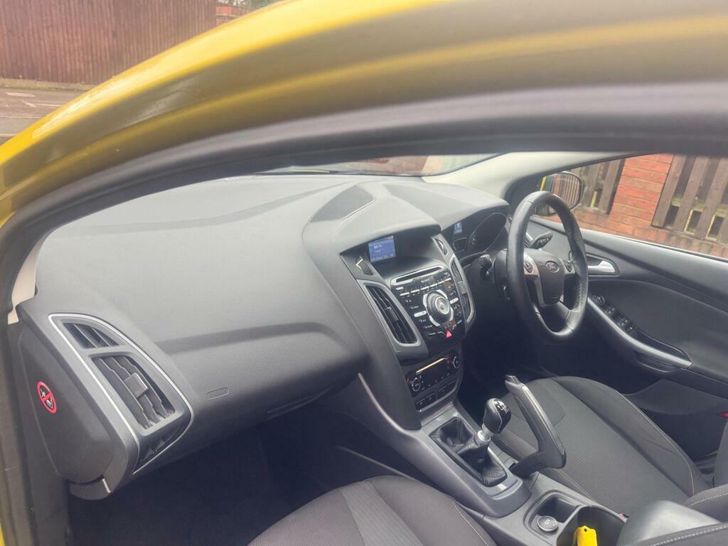 Ford Focus 1.6 Zetec Euro 5 Black #12