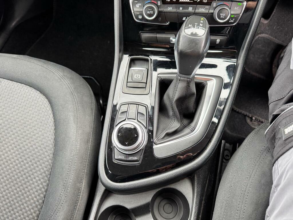 BMW 2 Series Active Tourer 225Xe Sport Phev White #17