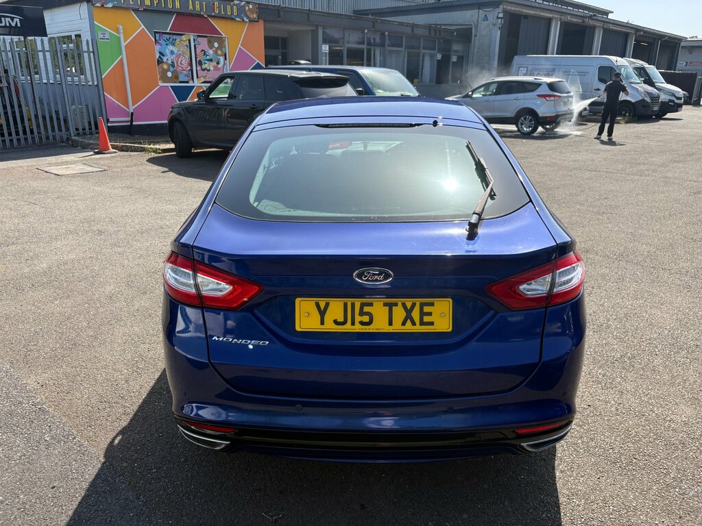 Ford Mondeo 2.0 Tdci Titanium Hatchback Euro Blue #5