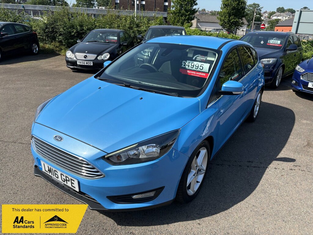 Ford Focus 1.0T Ecoboost Zetec Hatchback Eu Blue
