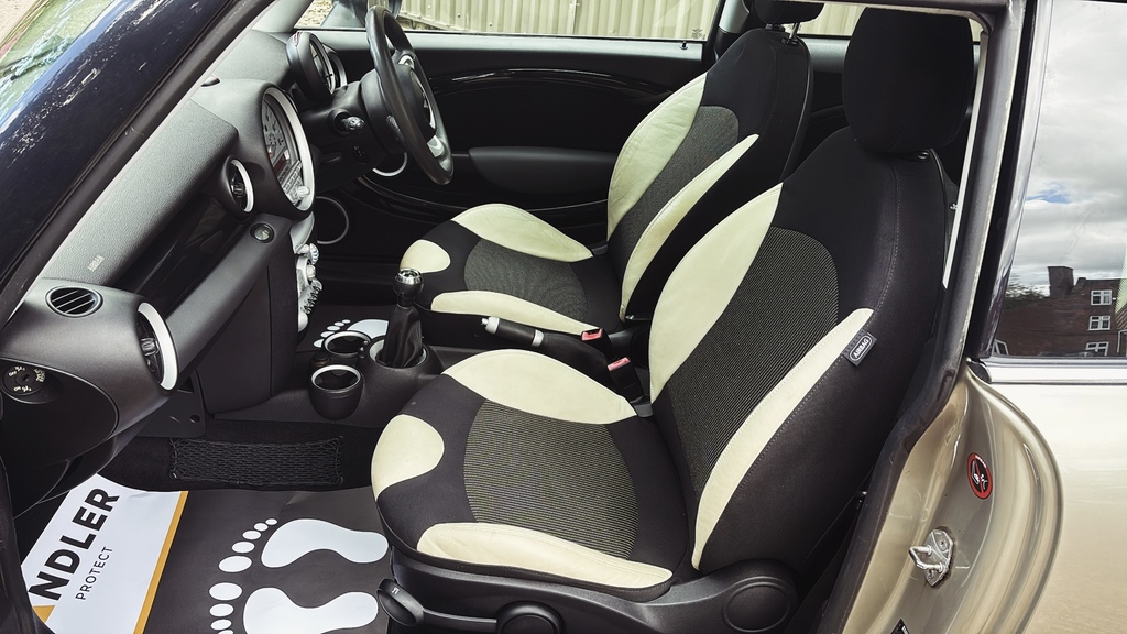 Mini Hatch Diesel Manual White #11