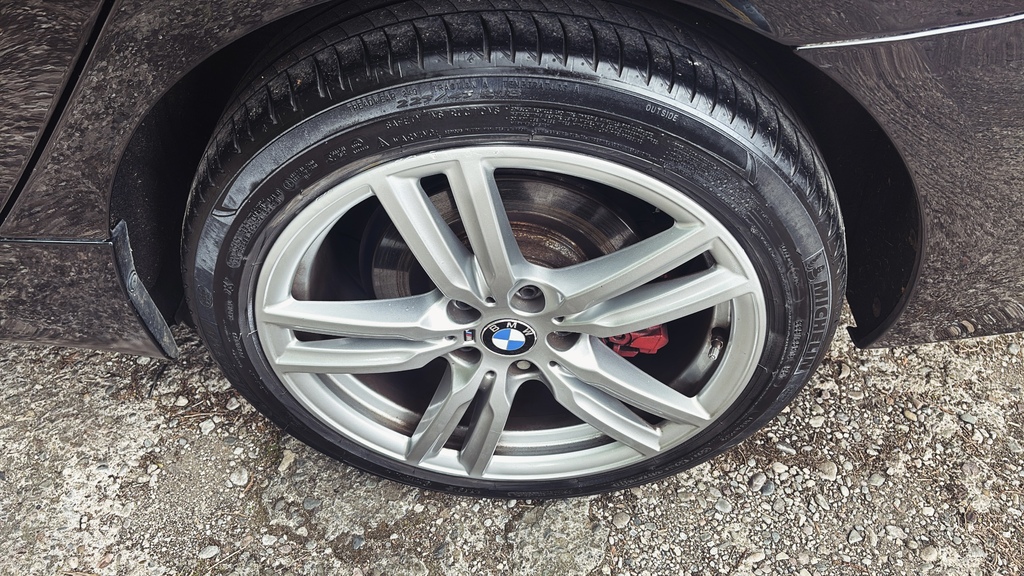 BMW 2 Series Active Toure... Black #4