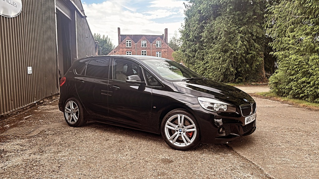 BMW 2 Series Active Toure... Black