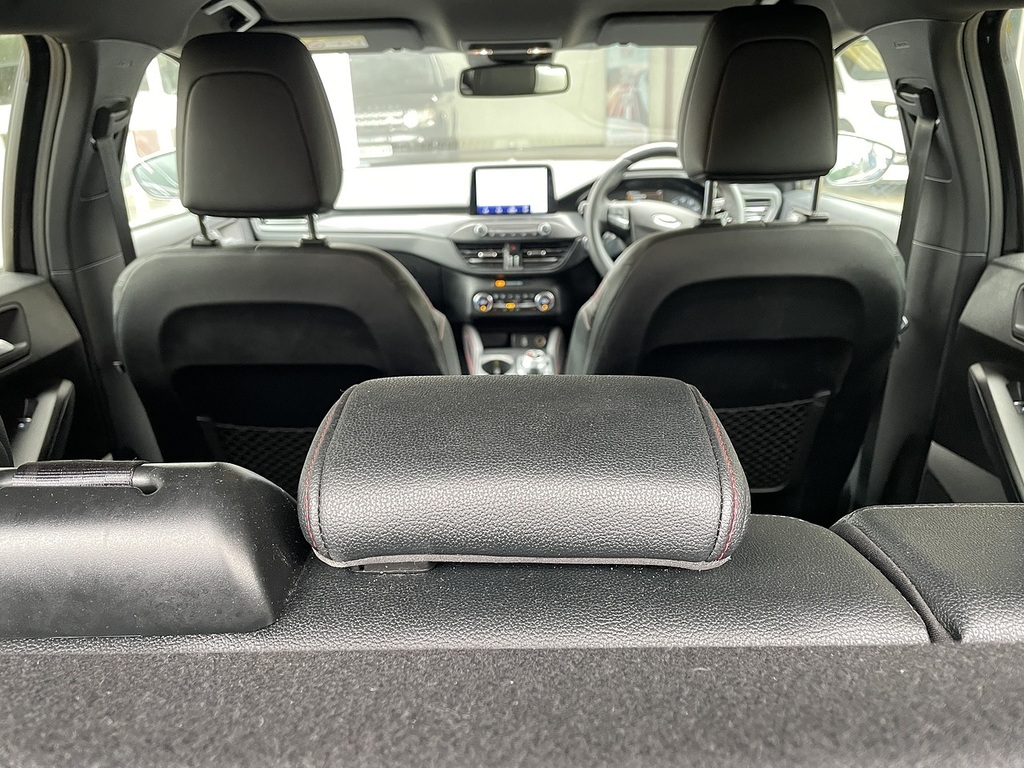 Ford Focus 1.5 Ecoblue 120 St-line X Edition 2020 Red #15
