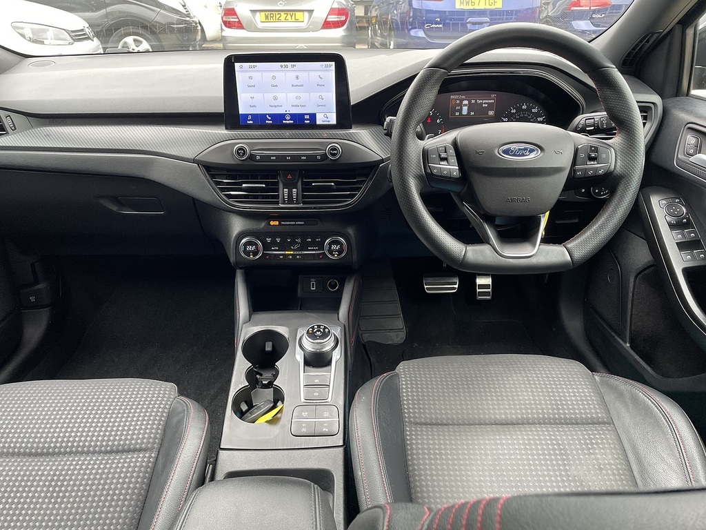 Ford Focus 1.5 Ecoblue 120 St-line X Edition 2020 Red #3
