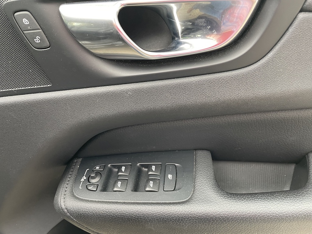 Volvo XC60 Recharge Inscription Expression, T6 Awd Plug-in Hy Blue #45