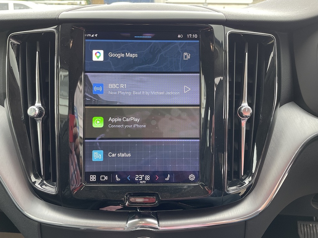 Volvo XC60 Recharge Inscription Expression, T6 Awd Plug-in Hy Blue #41