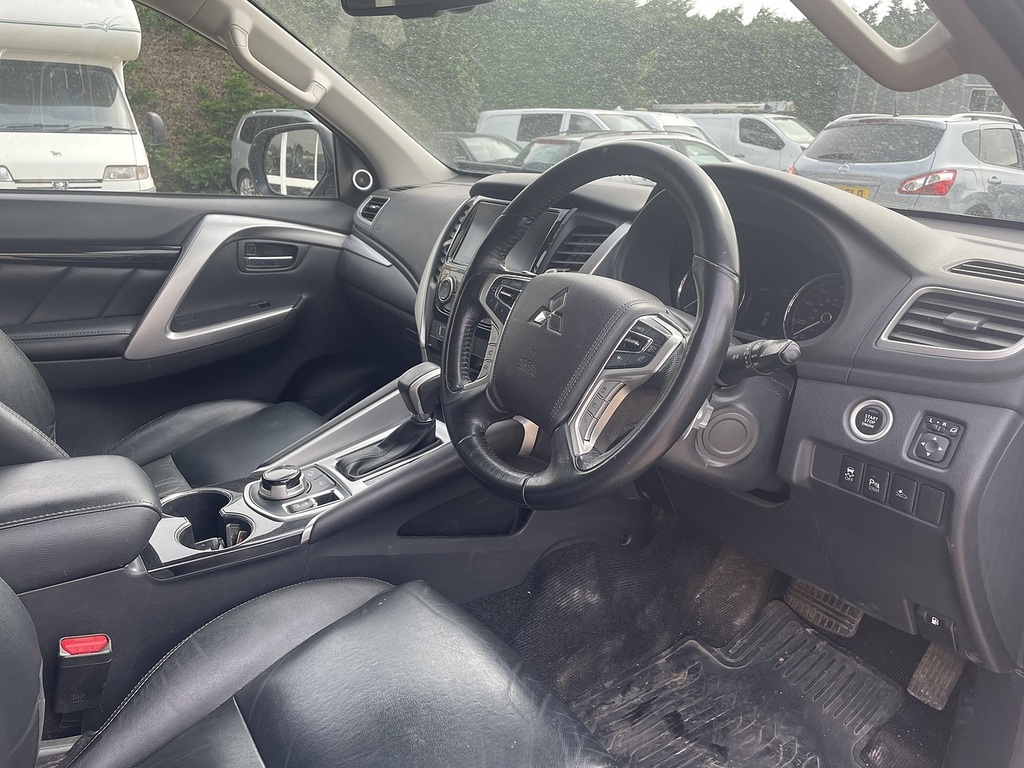 Mitsubishi Shogun Sport Suv Grey #35