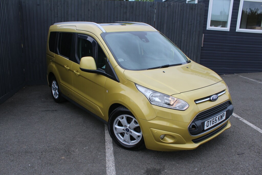 Ford Tourneo Connect Mpv 1.5 Tdci Titanium 2015 Gold