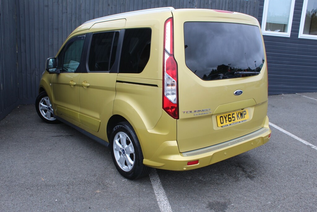Ford Tourneo Connect Mpv 1.5 Tdci Titanium 2015 Gold #5