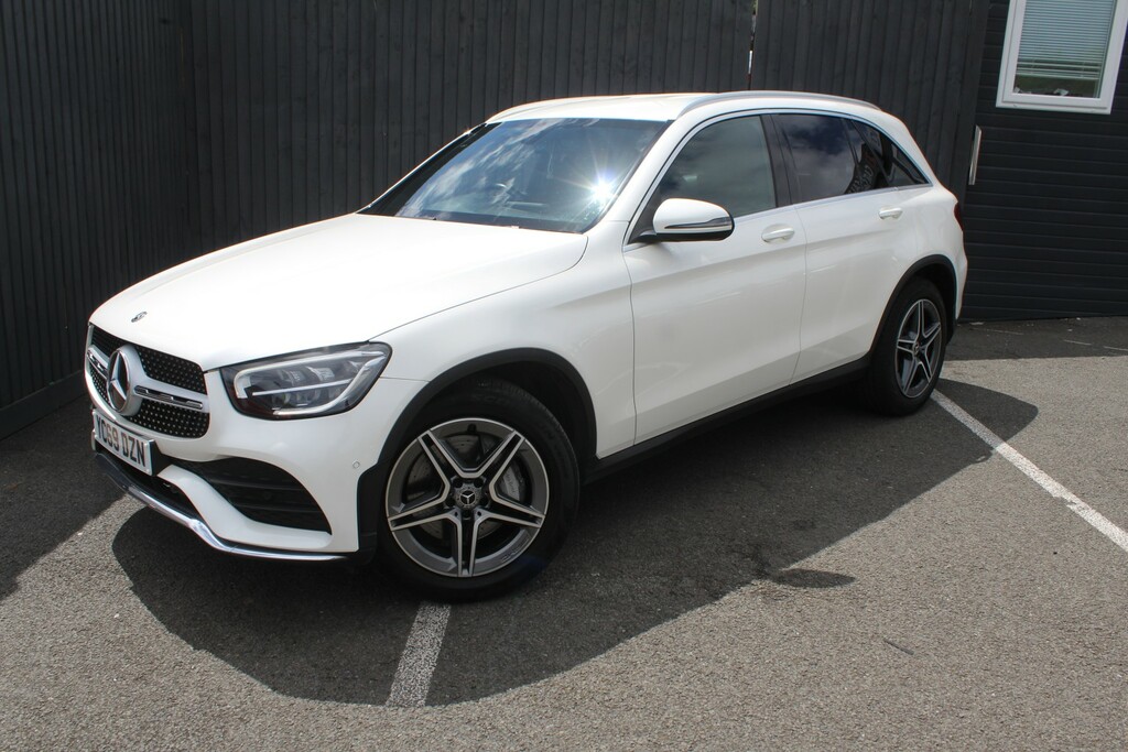 Mercedes-Benz GLC Class Suv 2.0 Glc220d Amg Line 2019 YC69DZN White #3