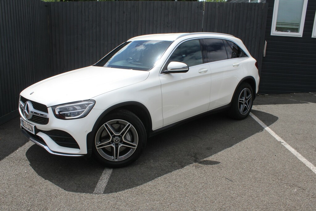 Mercedes-Benz GLC Class Suv 2.0 Glc220d Amg Line 2019 YC69DZN White #4