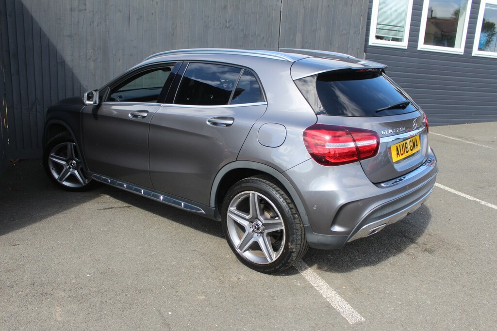 Mercedes-Benz GLA Class Suv 2.1 Gla220d Amg Line 2018 AU18GWA Grey #2