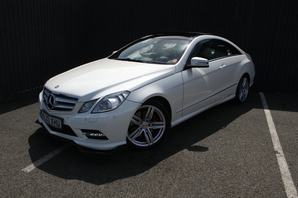Mercedes-Benz E Class Coupe 3.0 E350 Cdi V6 Blueefficiency Sport 2013 White #2