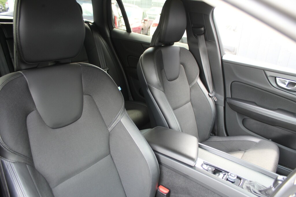 Volvo V60 D4 Inscription Silver #15