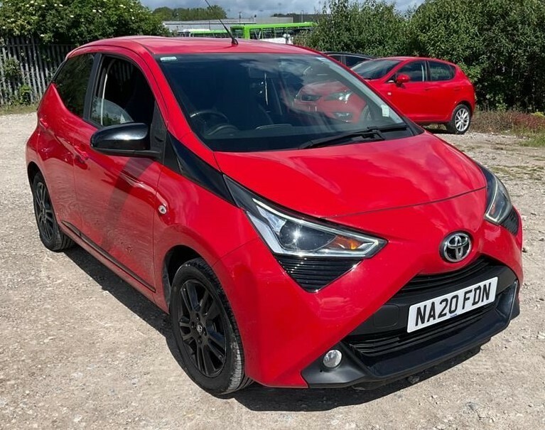 Toyota Aygo 1.0 Vvt-i X-trend Red