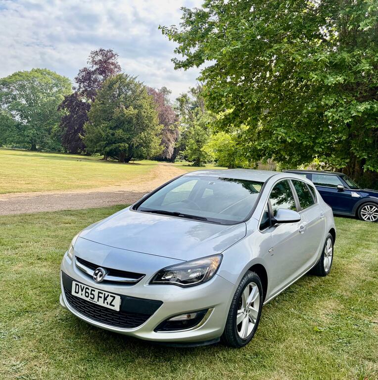 Vauxhall Astra 1.4I Sri Euro 6 Silver