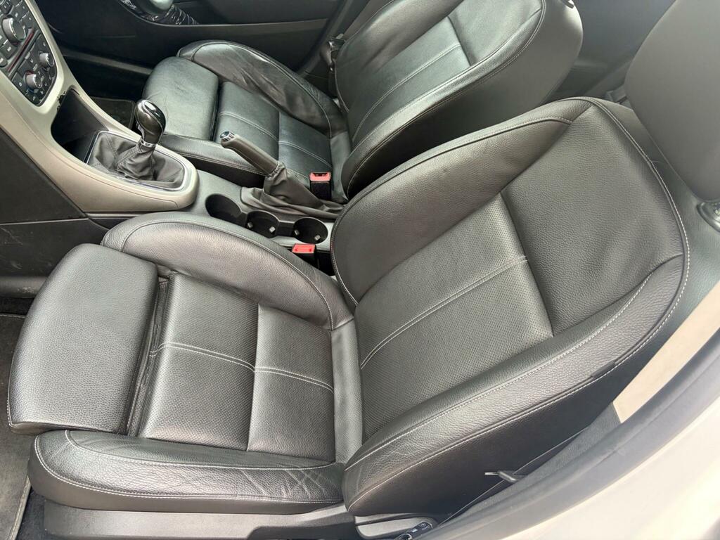 Vauxhall Astra 1.4I Turbo Limited Edition Euro 6 GU16HBJ Black #6