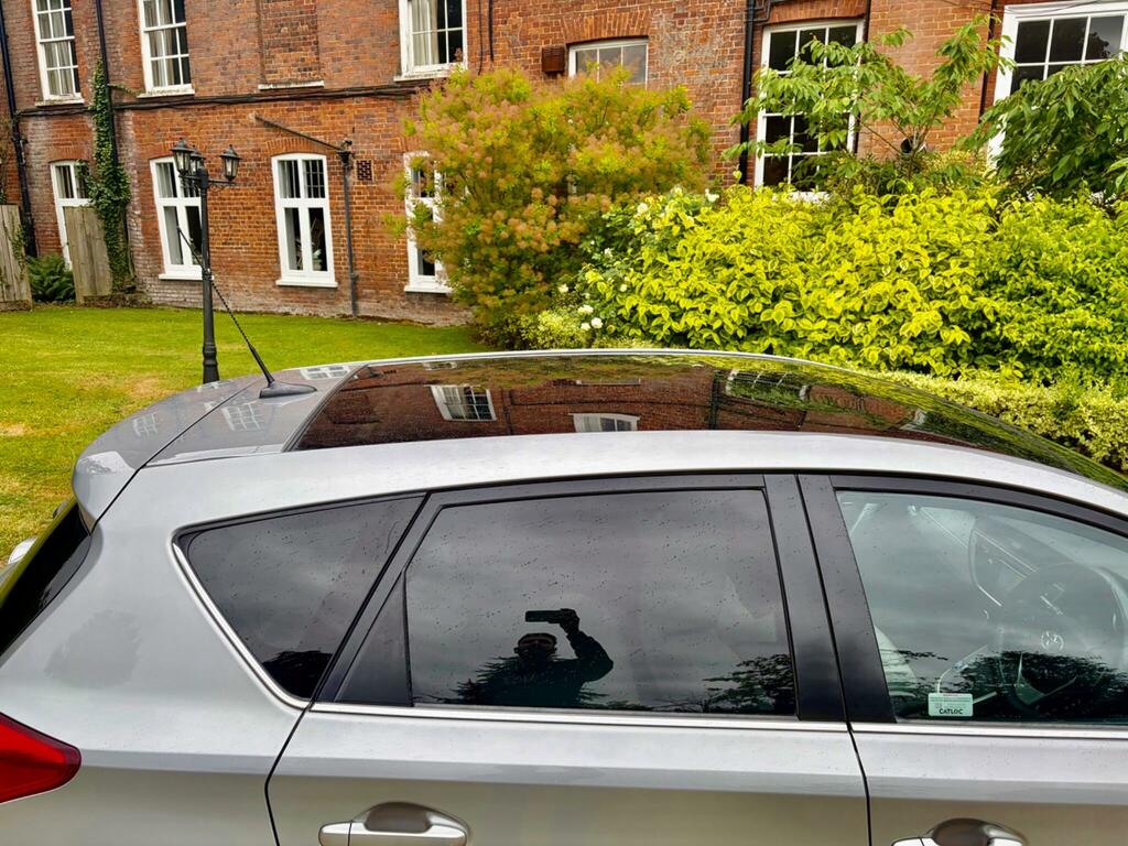 Toyota Auris Hatchback Silver #24