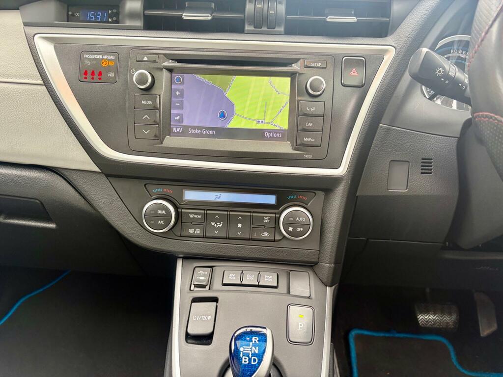 Toyota Auris Excel Grey #5