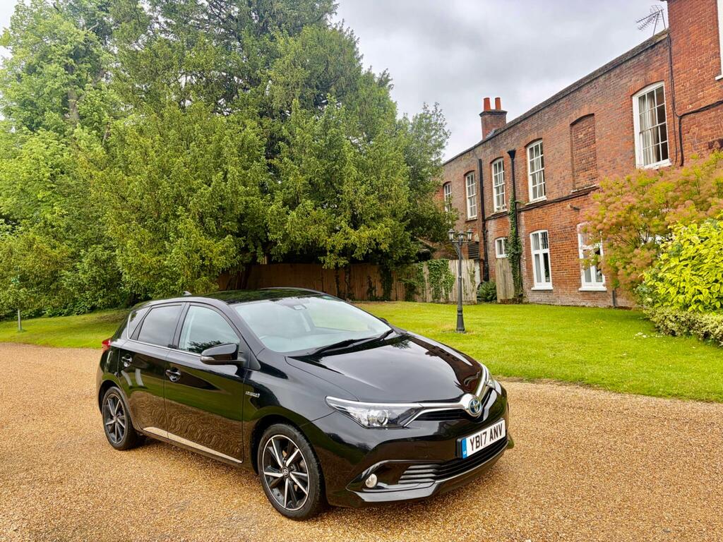 Toyota Auris Active Silver #28