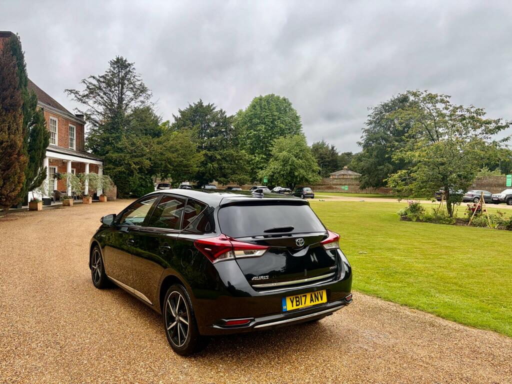 Toyota Auris Active Silver #29