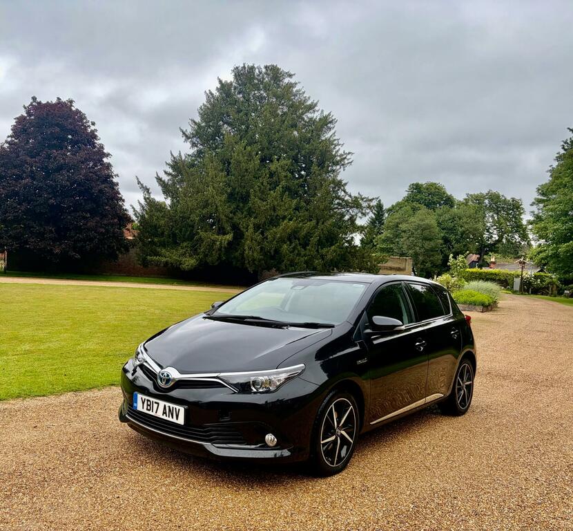 Toyota Auris Design Black