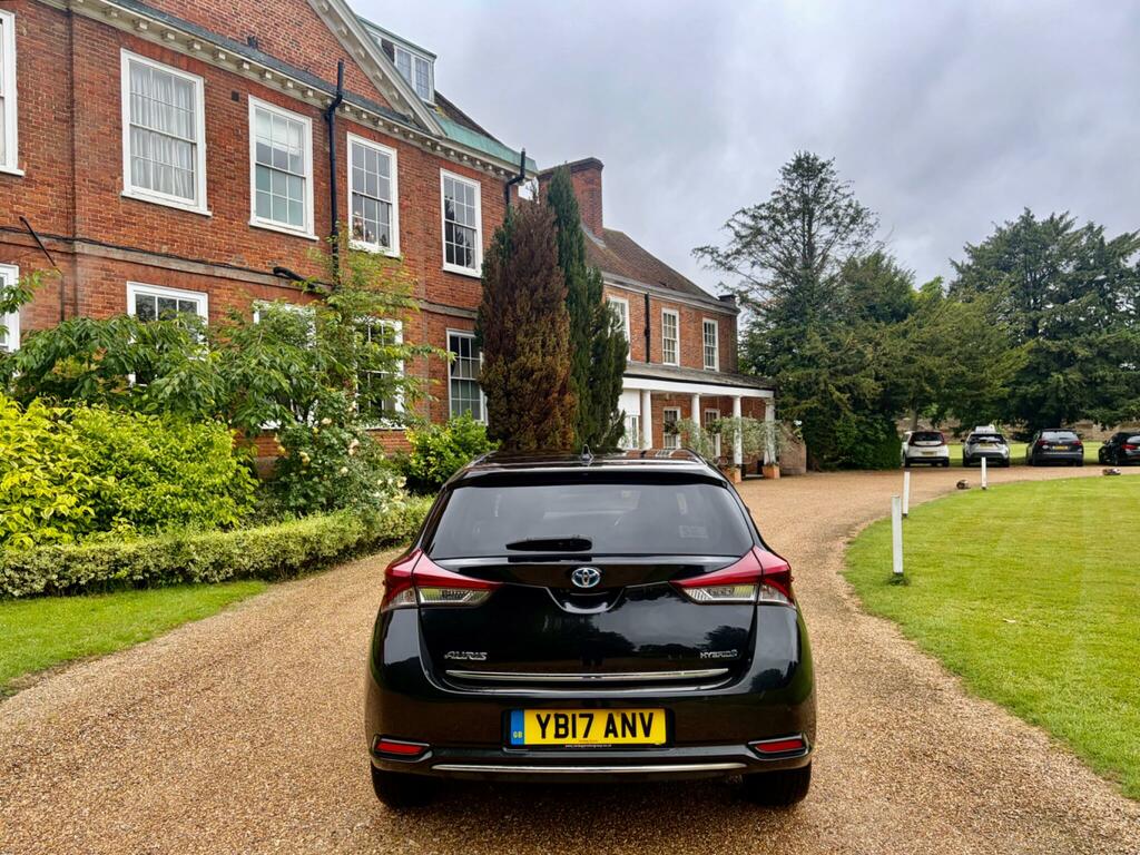 Toyota Auris Active Silver #21