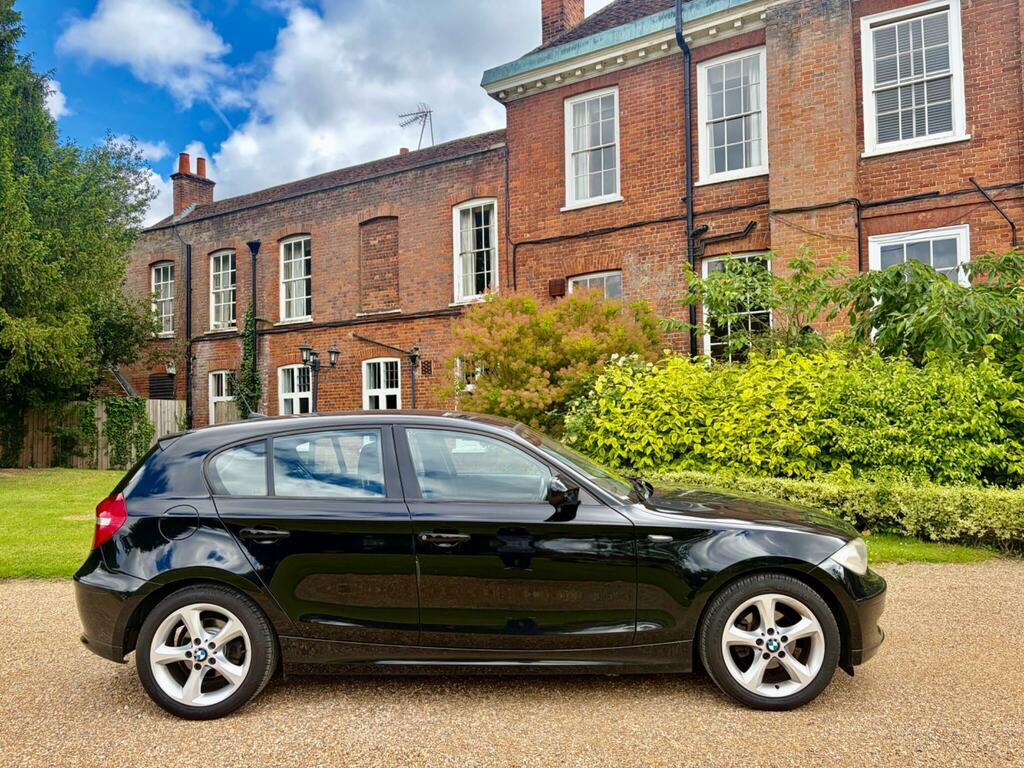 BMW 1 Series Black #14