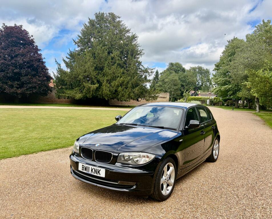 BMW 1 Series Black #6