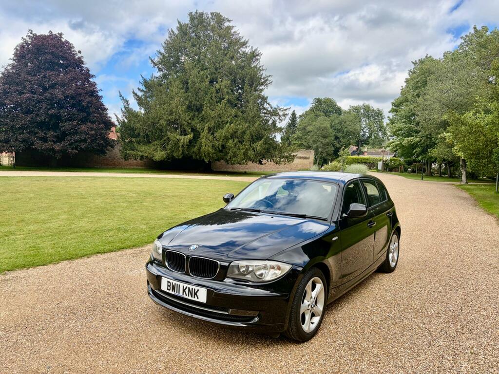 BMW 1 Series Black #13