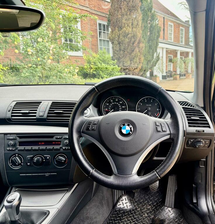 BMW 1 Series Black #24