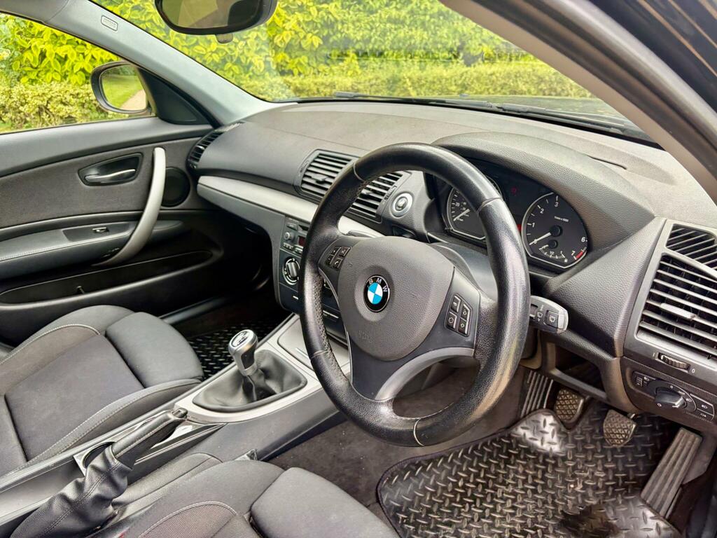 BMW 1 Series Black #23