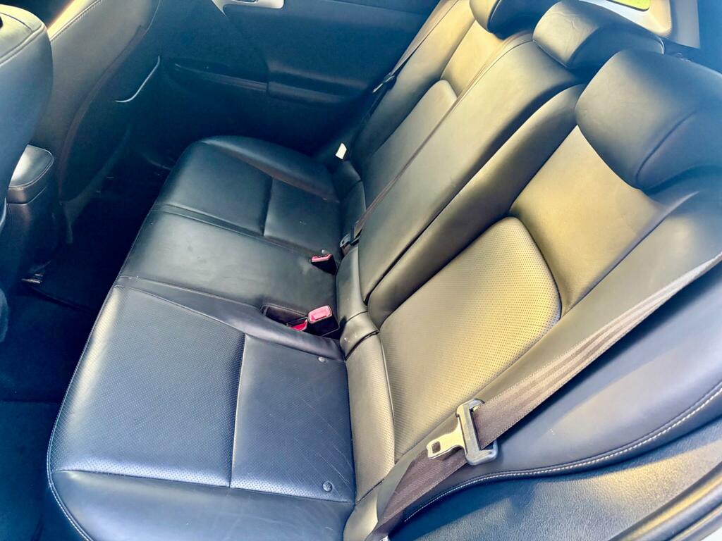 Lexus CT Premier White #5