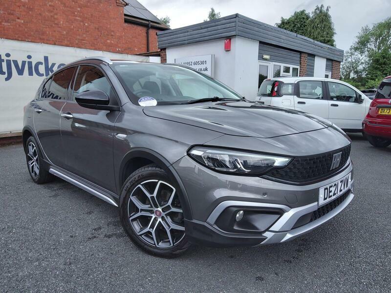 Fiat Tipo 1.0 Cross Euro 6 Ss Grey