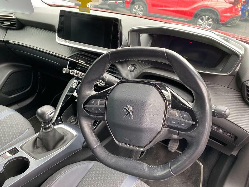 Peugeot 2008 1.2 Puretech Allure Euro 6 Ss MM20WHU Red #6