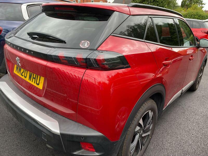 Peugeot 2008 1.2 Puretech Allure Euro 6 Ss MM20WHU Red #3