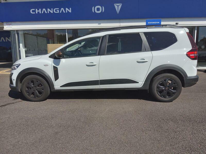 Dacia Jogger 1.6 Hev Extreme #25
