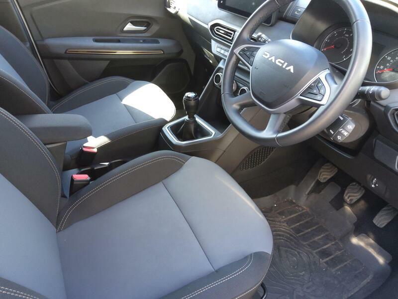 Dacia Jogger 1.6 Hev Extreme #19
