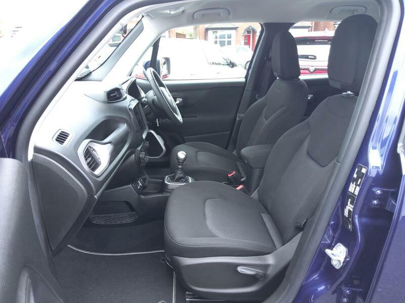 Jeep Renegade 1.6 Multijetii Longitude Black #17