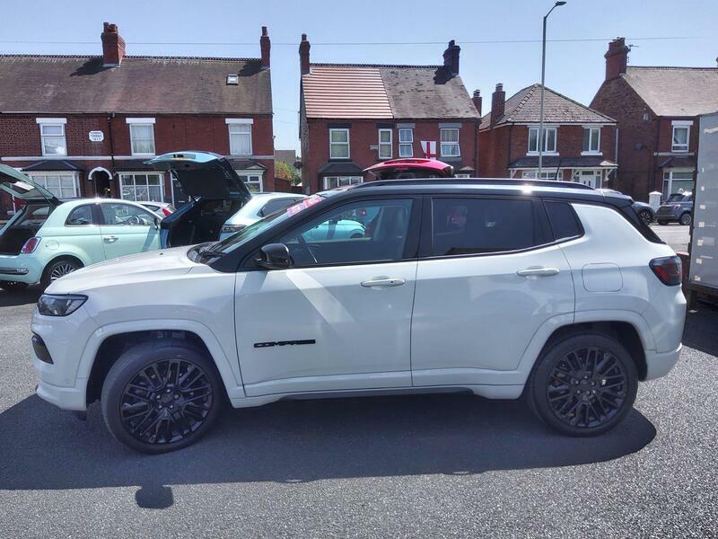 Jeep Compass 1.3 Gse T4 11.4Kwh S 4Xe Euro 6 Ss GJ22PKN Black #5